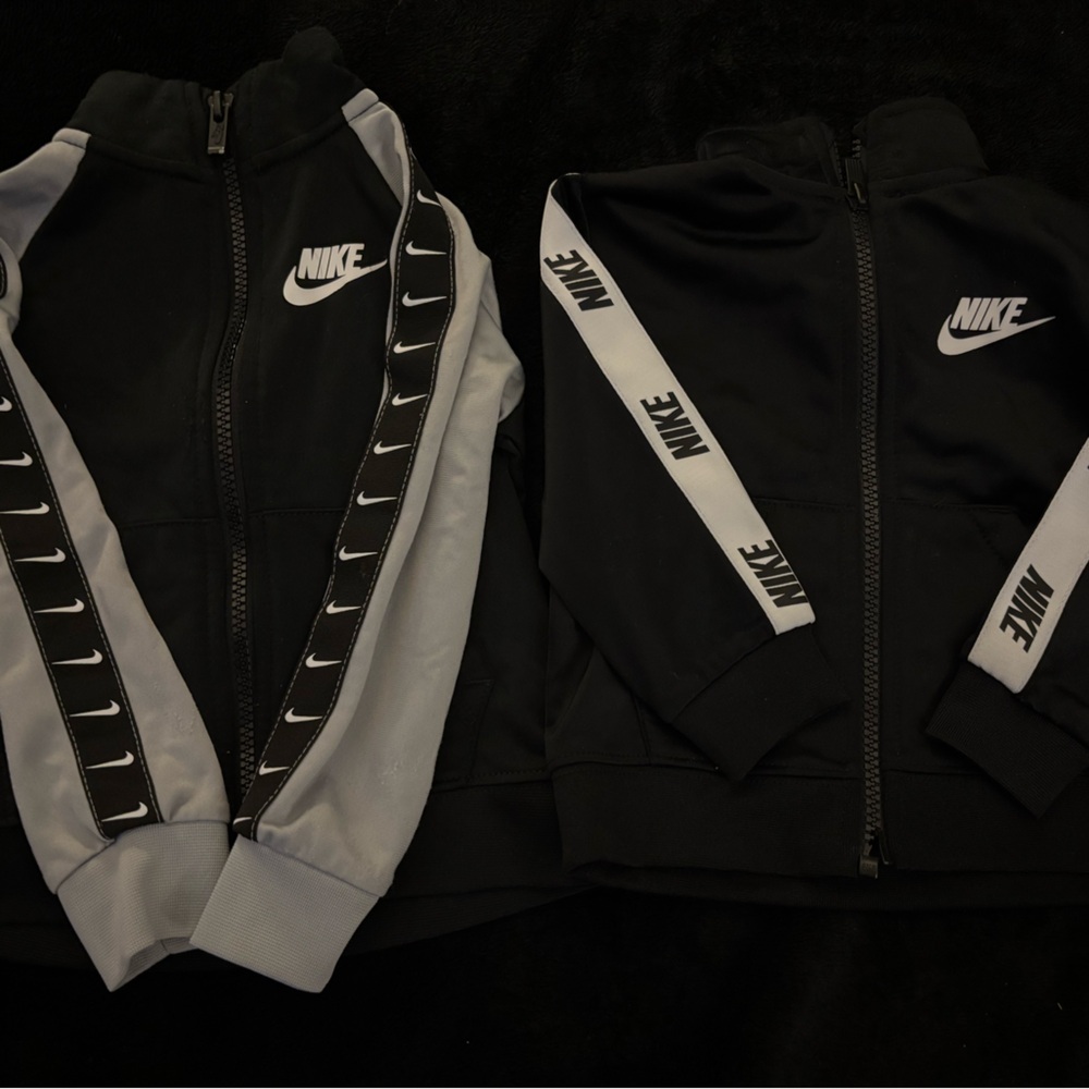 Nike Black and White Logo Tag